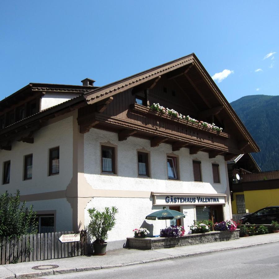Gaestehaus Valentina Mayrhofen Ngoại thất bức ảnh