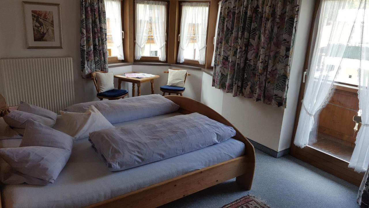 Gaestehaus Valentina Mayrhofen Ngoại thất bức ảnh